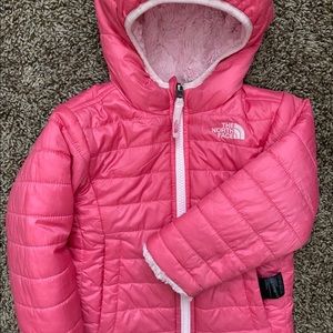 The North Face Mossbud Swirl reversal coat size2T
